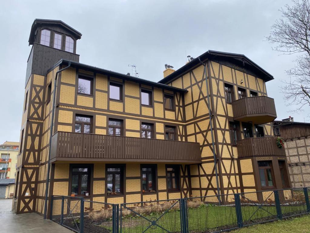 Apartamenty Zofijowka Thorn Exterior foto